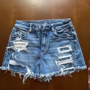 American Eagle Outfitters Distressed Denim Mom Stretch Shorts Size 2